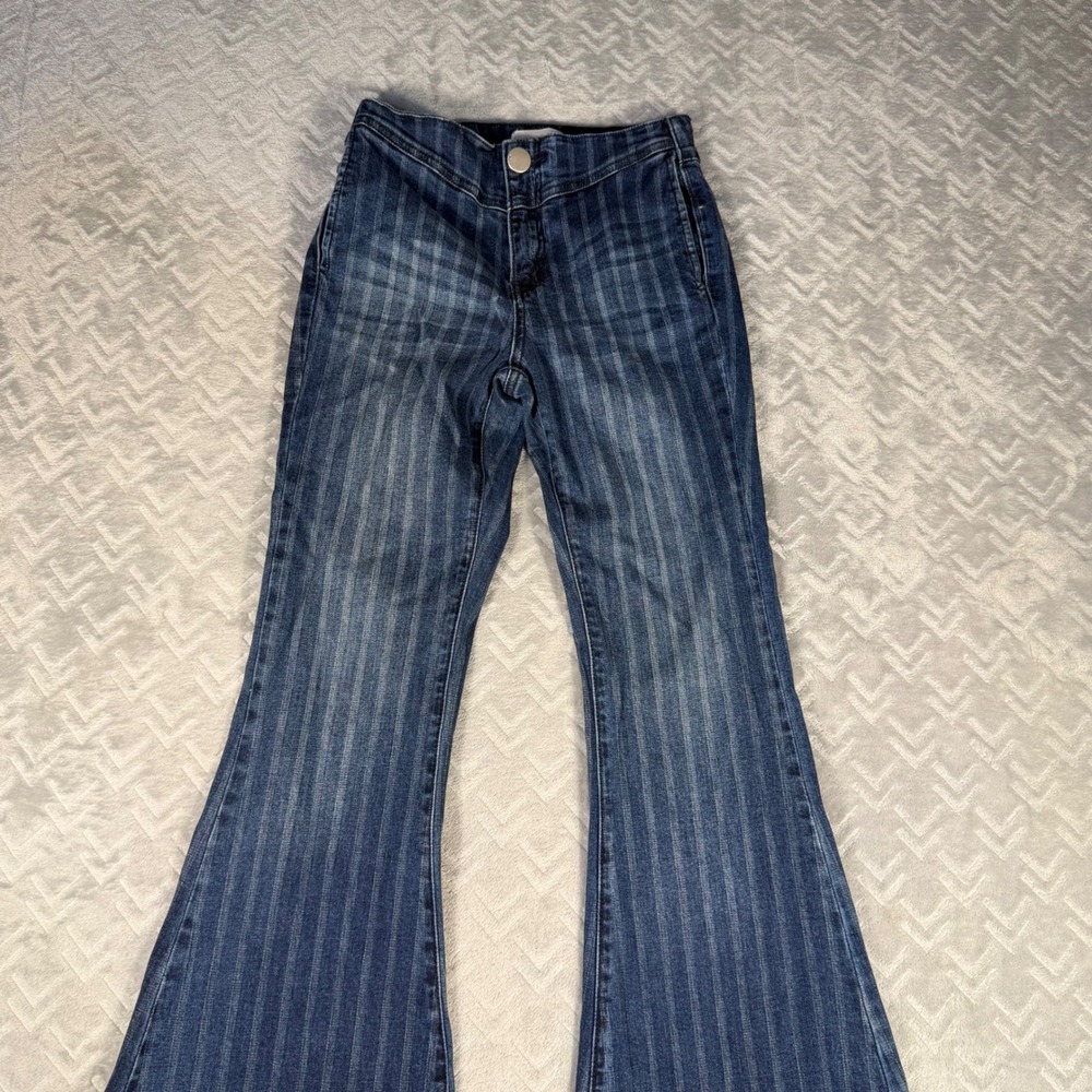 Uniq by Litz Flare Bellbottom Jeans Women's Sz 26 Blue Excellent Striped Raw Hem